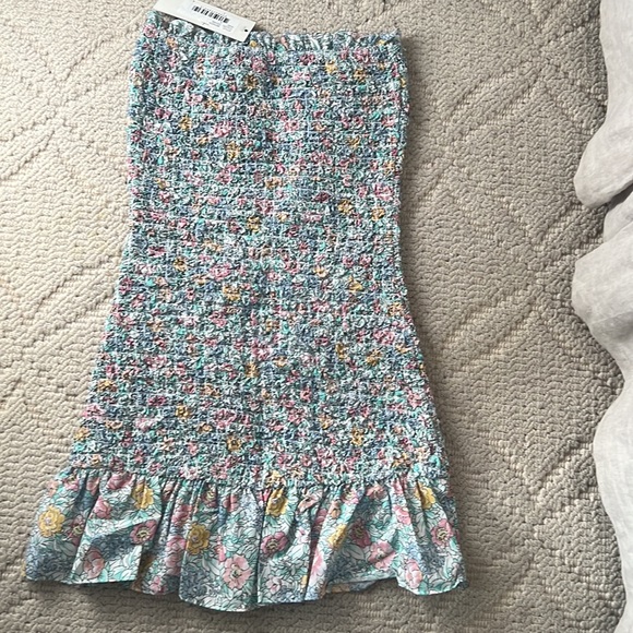 Petersyn Benson Smocked Mini Dress in Duchess Floral - Picture 2 of 2